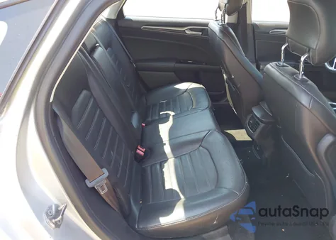 2013 Ford Fusion Se z USA, uszkodzony, nr VIN 3FA6P0HR5DR268806